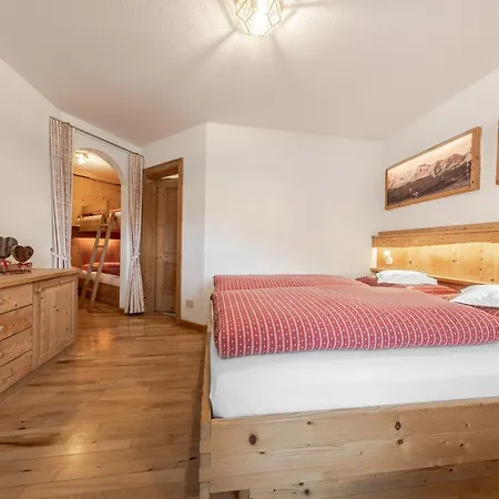 Apartment Ciasa Laoi San Cassiano  Esterno foto