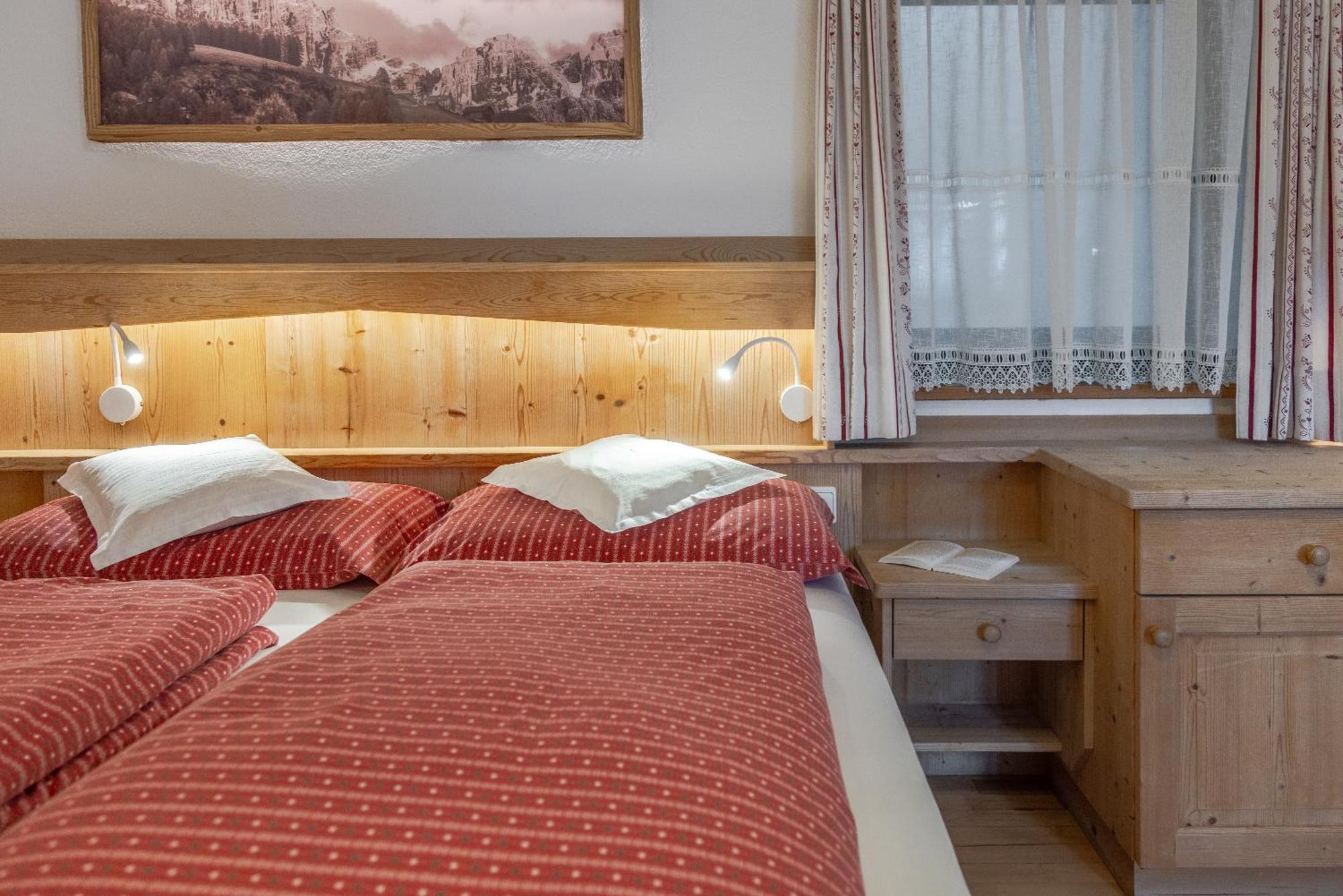 Ciasa Laoi Apartment San Cassiano (Badia)